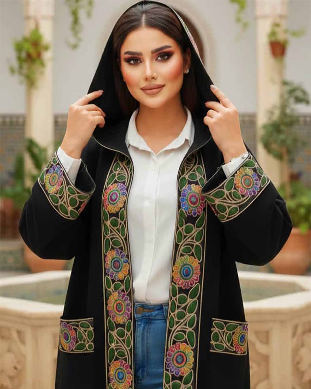 عباية بشت تريكو حبكة ناعمة تطريز ارمني يدوي طول ١٤٠ سم كواليتي عالية بلبس كل القياسات - الصورة 4